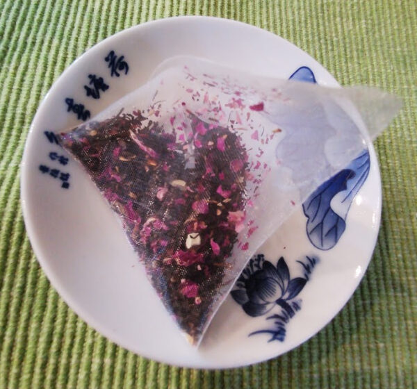 Wu xing Rose White Tea